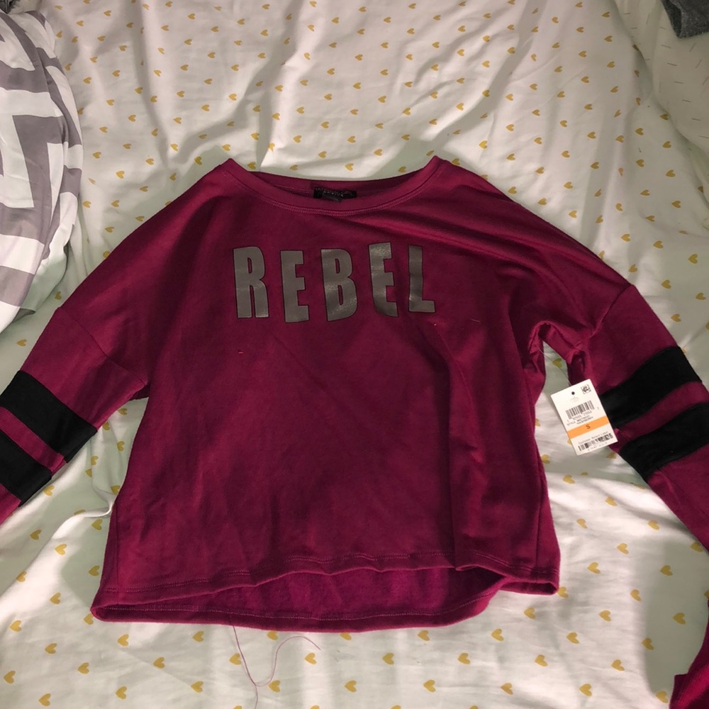 Sweatshirt